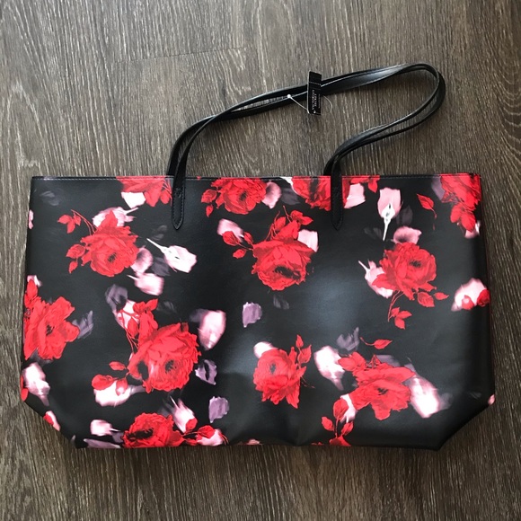 SOLD ✨ VS 🌹 Leather Floral Tote Purse - Picture 4 of 5